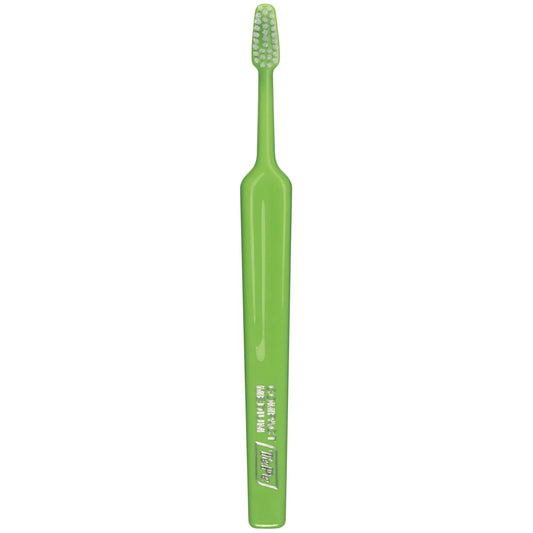 Tepe Select brosse à dents compacte moyenne couleur verte 1 pièce